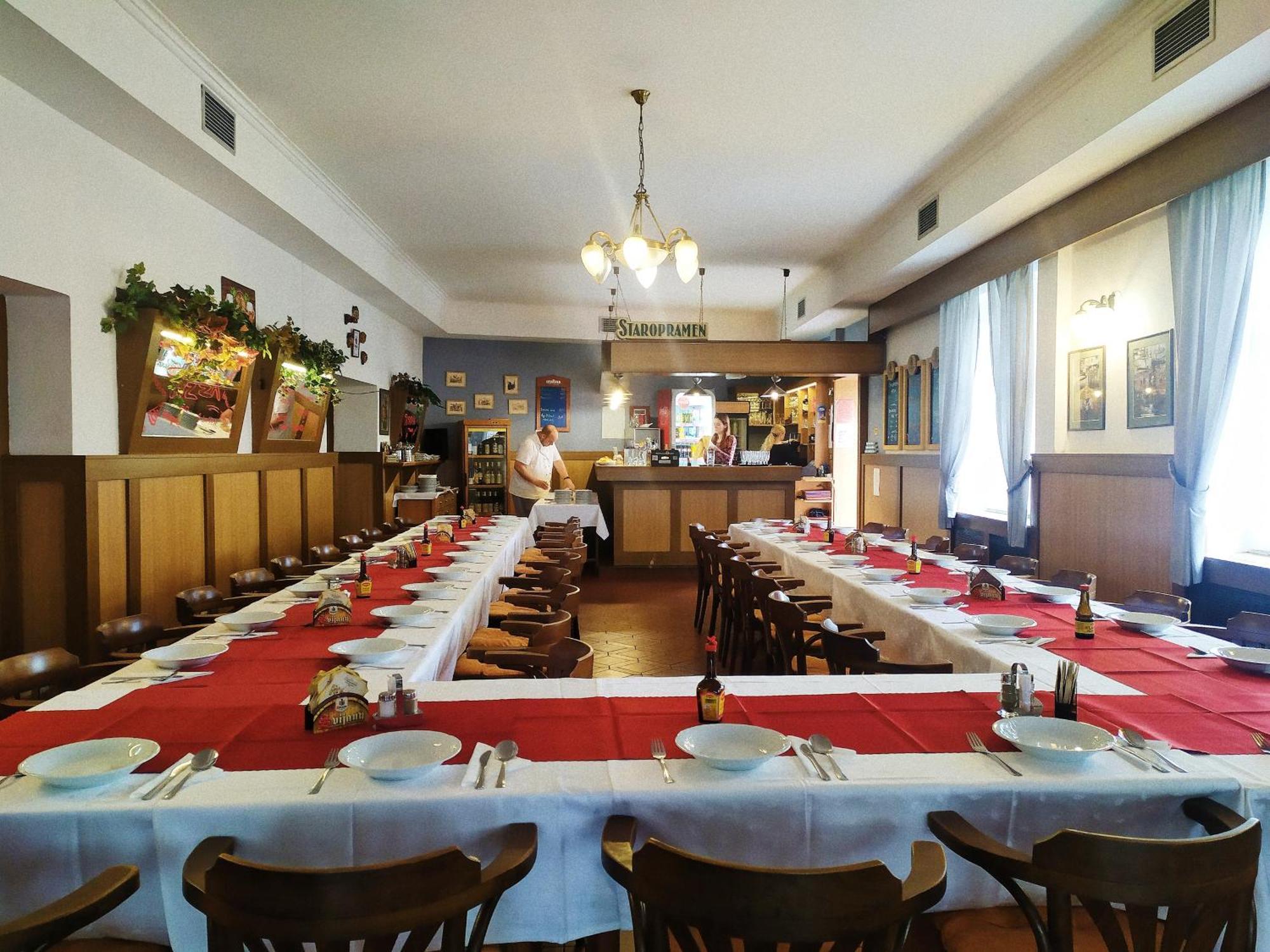 Hotel Grand Tanvald Eksteriør billede